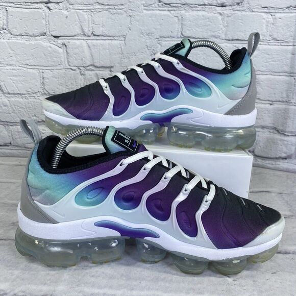 Nike Air Vapormax Plus Mens Size 8 White/Fierce Purple 924453-101 Sneakers Grape - Picture 2 of 15